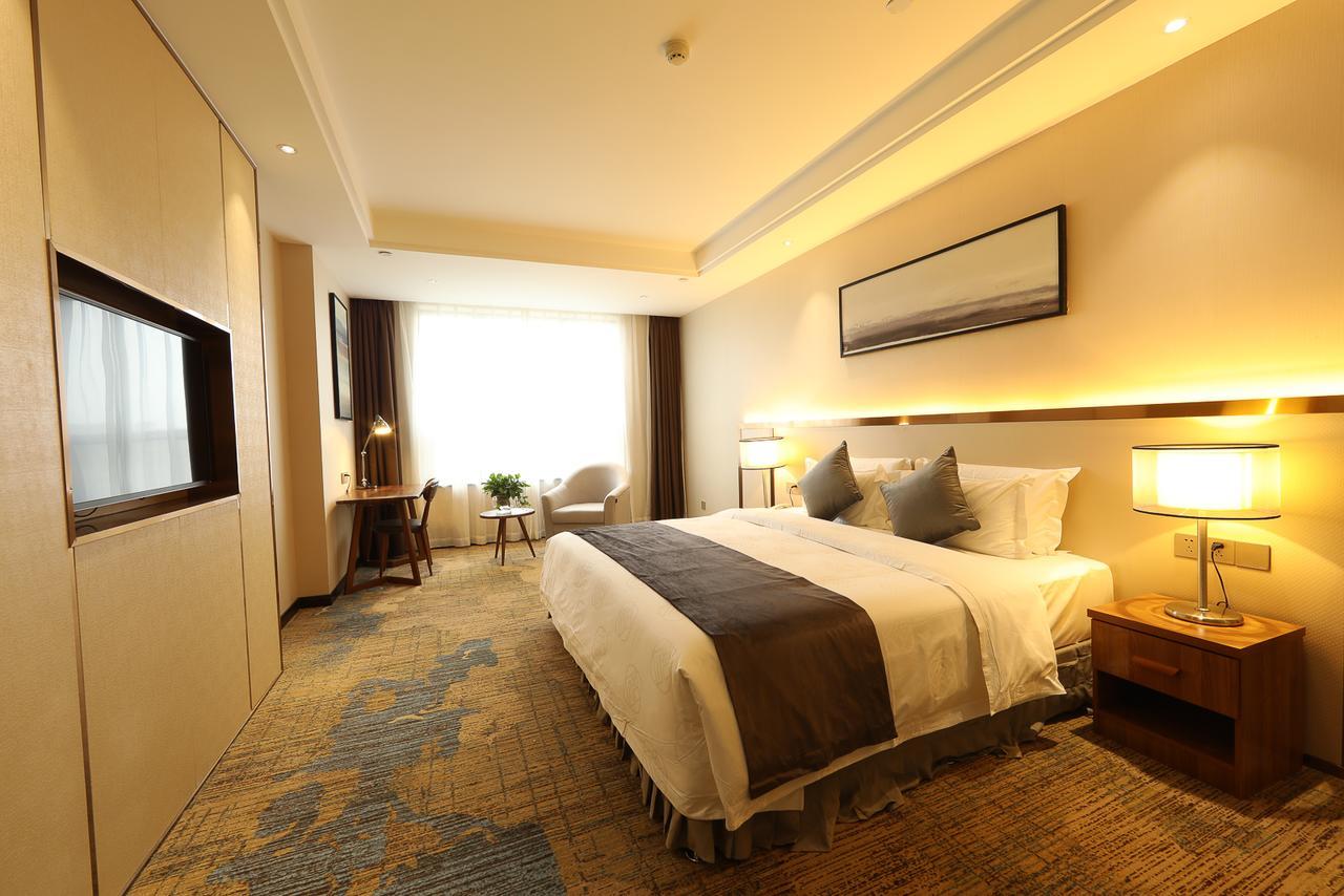 Zhi Hui Tang Feng Ze Hotel Čcheng-tu Exteriér fotografie
