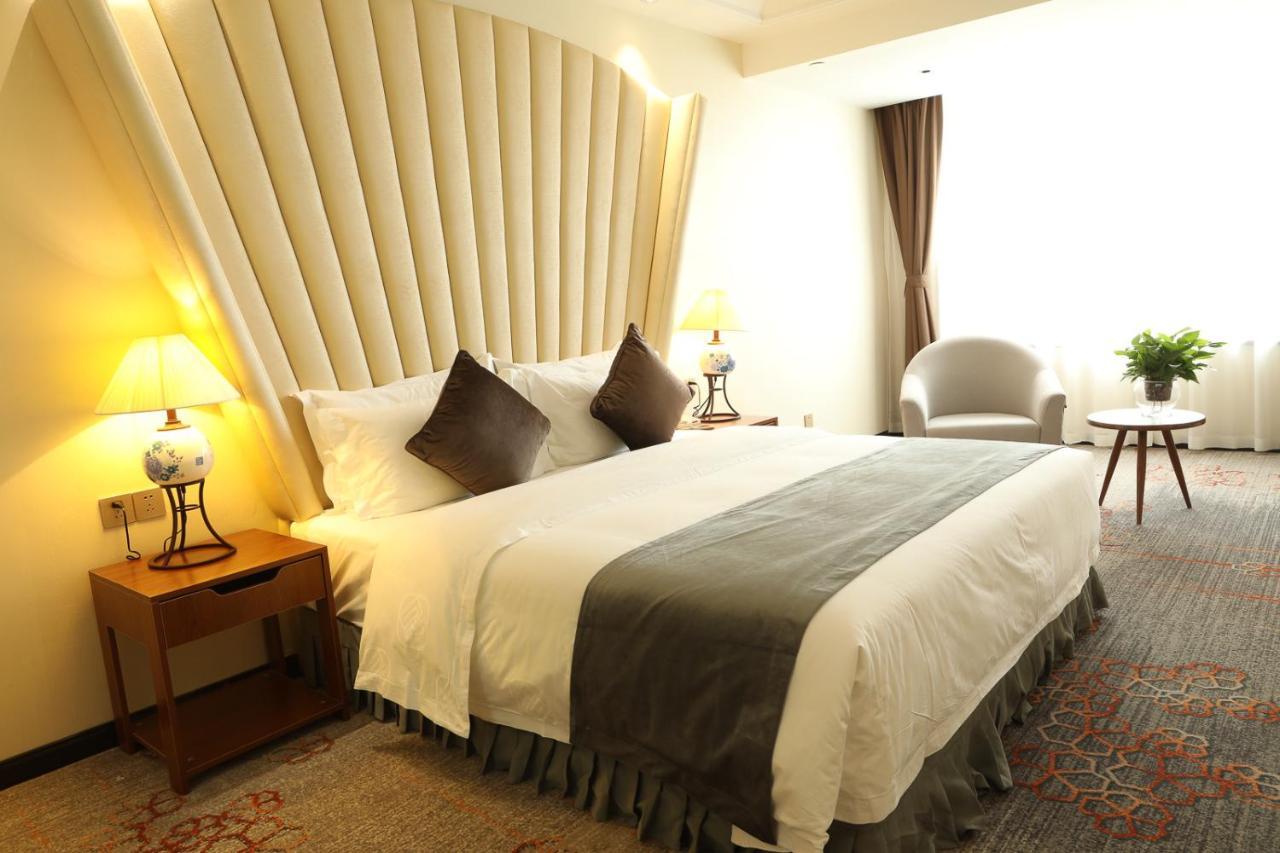 Zhi Hui Tang Feng Ze Hotel Čcheng-tu Exteriér fotografie